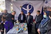 بازدید وزیر بهداشت از غرفه انستیتو پاستور ایران در راهپیمایی 22 بهمن