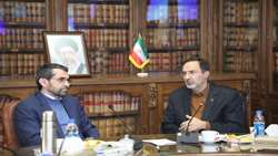 بازدید رییس پژوهشگاه ملی مهندسی ژنتیک و زیست فناوری از انستیتو پاستور ایران 