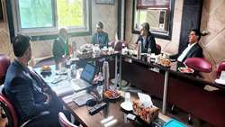 بازدید رئیس انستیتو پاستور ایران از پایگاه تحقیقاتی آمل