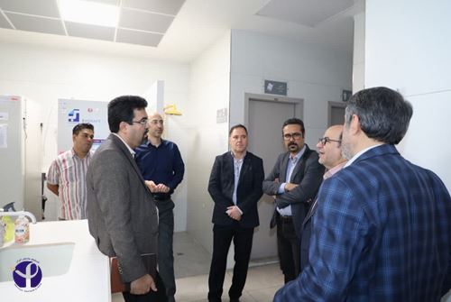 جلوه هایی از ایثار با استمرار خدمات آزمایشگاه های تشخیصی انستیتو پاستور ایران 